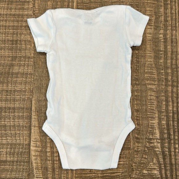 Gerber Newborn Onesies - 3 pk, 0-3 months - Picture 3 of 4